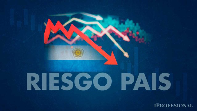 Riesgo país perforó los 800 puntos y crece la expectativa por un canje de deuda voluntario