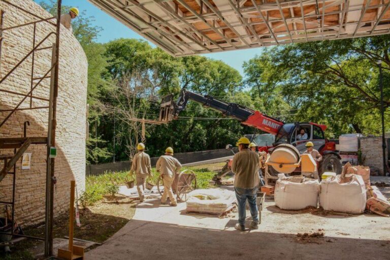 Centro Cultural Lola Mora: etapa de instalaciones y obras en interiores