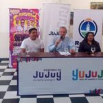 Ablande del Jueves de Comadres en el Parador Ruta 1 de Rodeíto