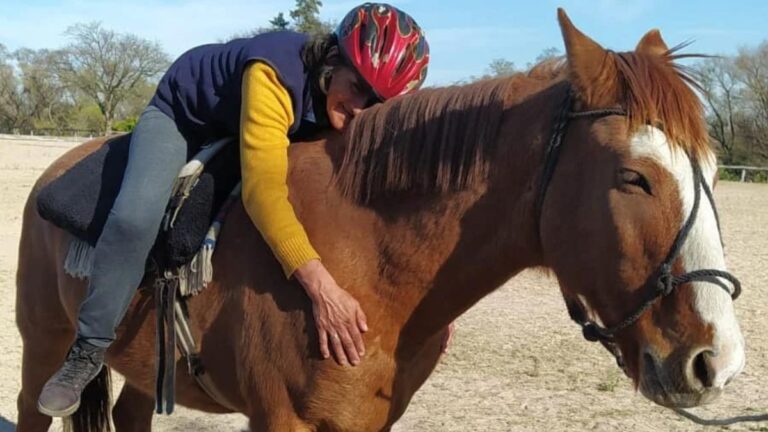 Equinoterapia: beneficios de la terapia con caballos como mediadores terapéuticos