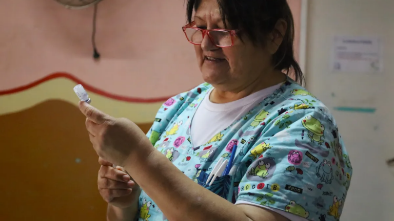 Instan a jujeños a completar el calendario de vacunación