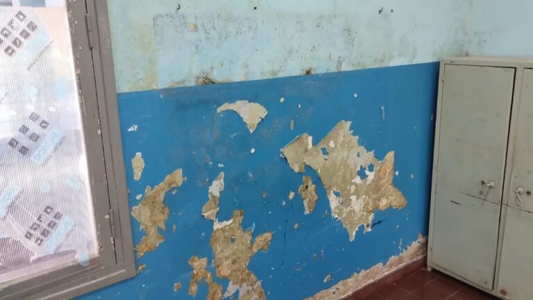 El Remate: escuela con más de 80 años requiere mantenimiento urgente