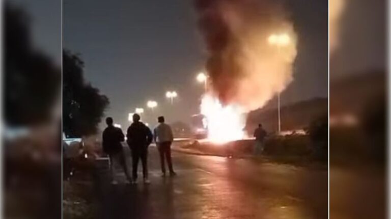 Camión se incendió en solo unos segundos y su chofer se salvó de milagro