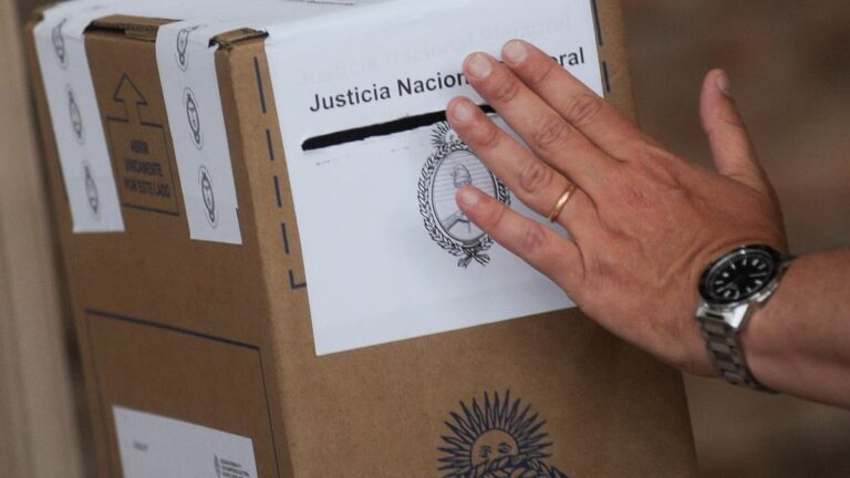 Se presentaron 11 frentes de cara a las elecciones en Jujuy