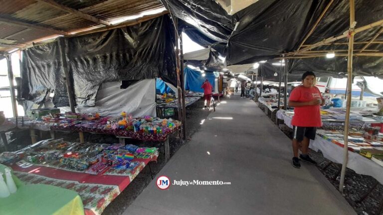 Cobros excesivos en la feria de Palpalá: «Están haciendo caja para las elecciones»