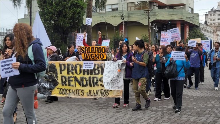 Docentes jujeños tuvieron otra jornada de protesta