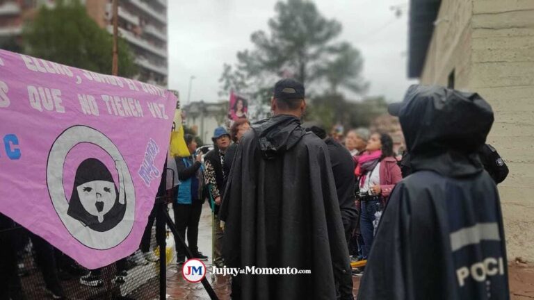 Caso Iara Rueda: exigen celeridad en la causa contra funcionarios policiales