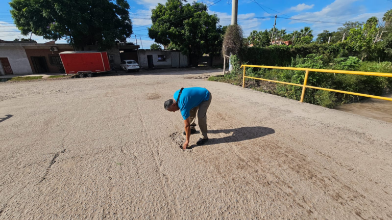 Preocupación en Perico por un puente que empieza a romperse