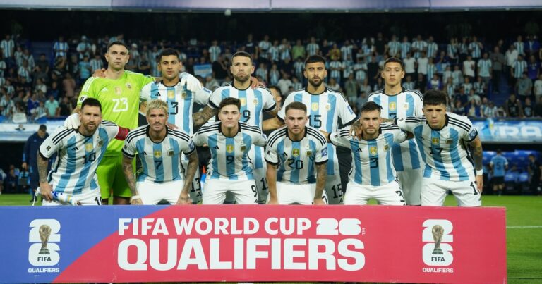 Cuándo y a qué hora es el partido de Uruguay vs. Argentina por las Eliminatorias Sudamericanas