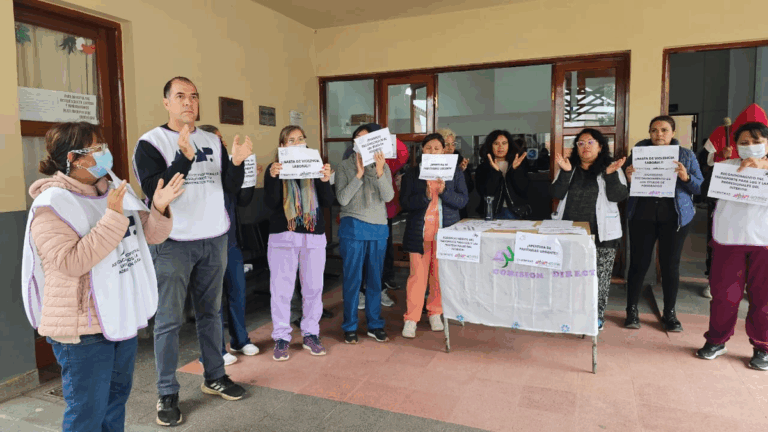 Críticas al bono del gobierno jujeño: «No alcanza ni para un carrito de supermercado»