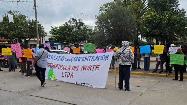 Feriantes de Perico volvieron a manifestarse: «Estamos cansados de tanto manoseo»