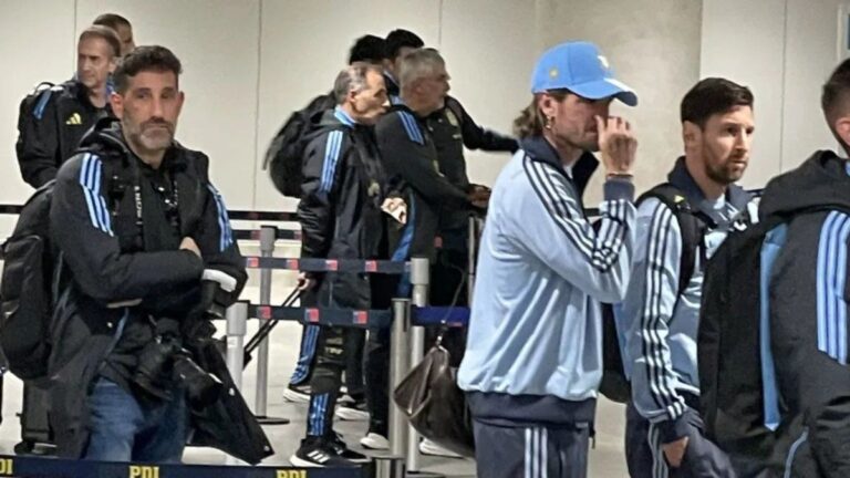 Polémica en las Eliminatorias: Chile culpó a Argentina por el caos en el aeropuerto