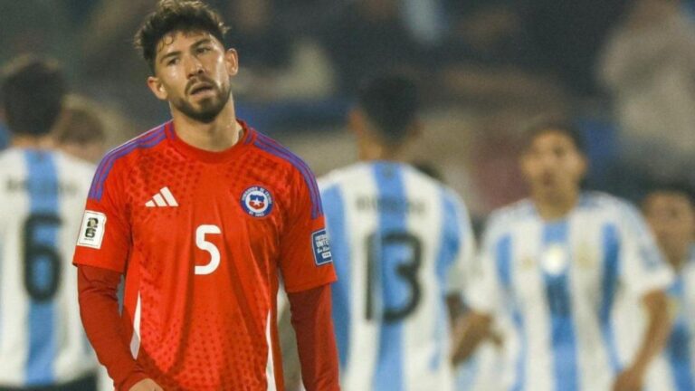 Chile, contra las cuerdas: la prensa local estalló tras otra caída ante Argentina