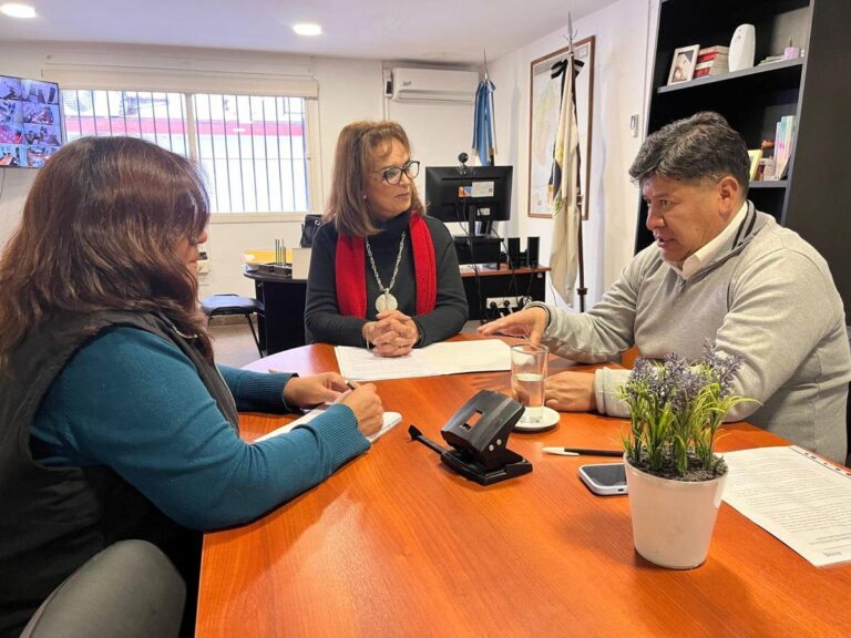 Abra Pampa firma acuerdo de cooperación para generar estadísticas sociodemográficas