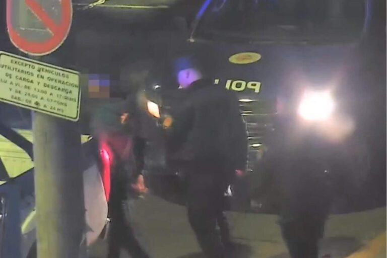 Más inseguridad en Córdoba: intentaron robar una escuela y quedó todo en video