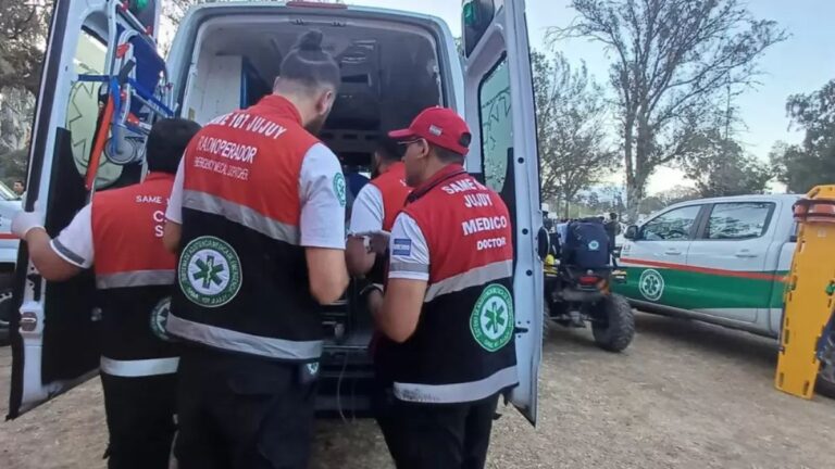 Chofer que guiaba a un grupo de turistas murió en Humahuaca