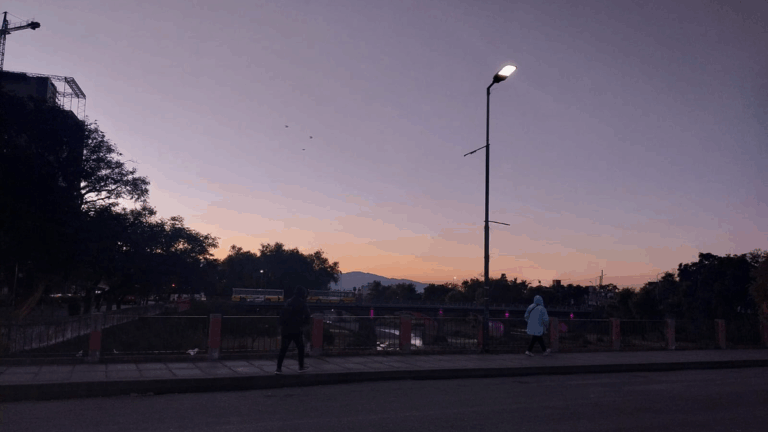 Se despeja en la ciudad pero sigue el alerta por frío extremo