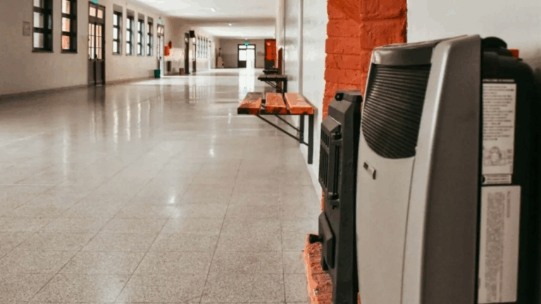 Pese al frío, este jueves se retoman las clases normales en escuelas de Jujuy