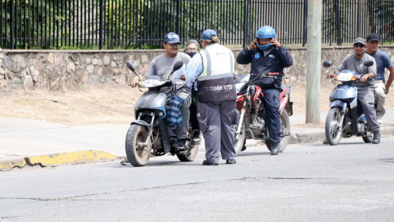 Reforzaron controles en Palpalá: secuestraron 15 motos y 3 autos