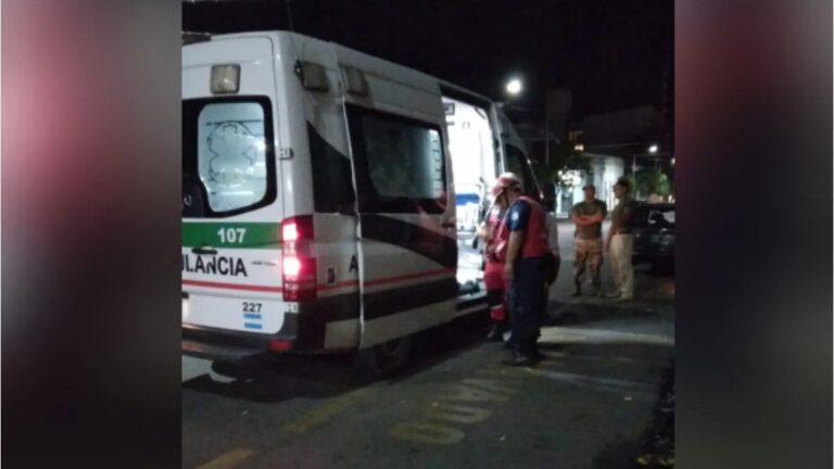 Atacó a su pareja con una herramienta y ella se defendió apuñalándolo