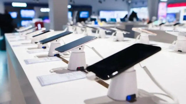 Oportunidad: esta tienda oficial lanza una promo de celulares baratos con más del 50% de descuento