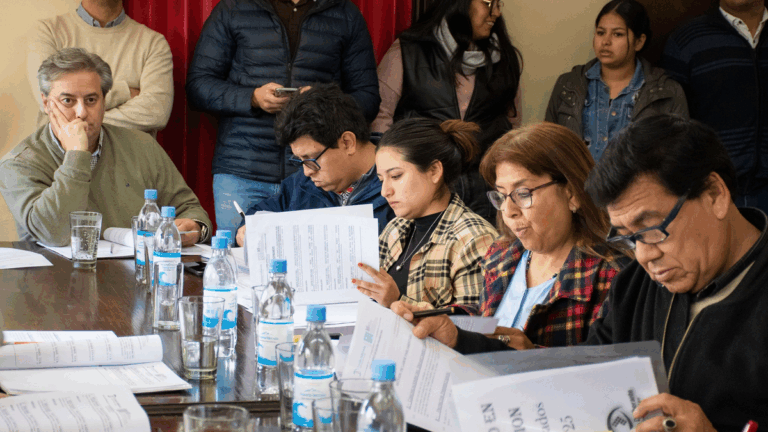 En medio de cuestionamientos, concejales analizan el proyecto de Licitación del Transporte