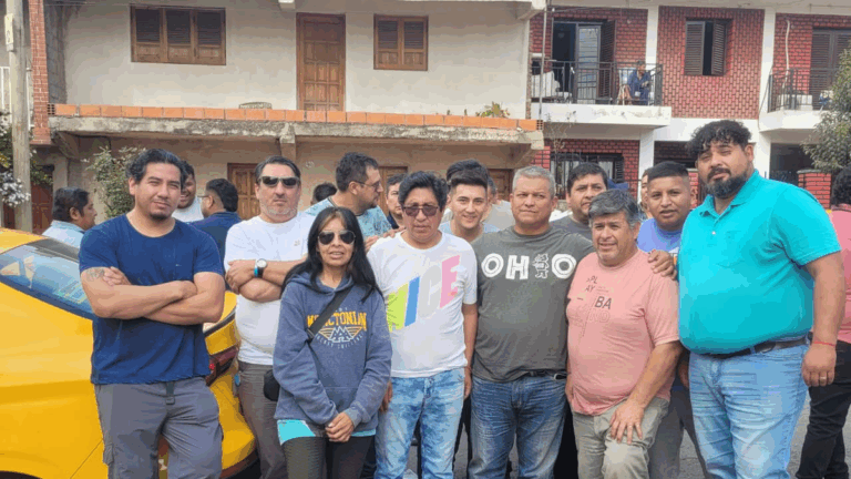 Choferes buscan implementar una nueva Aplicación, exclusiva para taxis