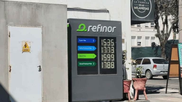 Siguen los aumentos constantes en el precio del combustible en Jujuy