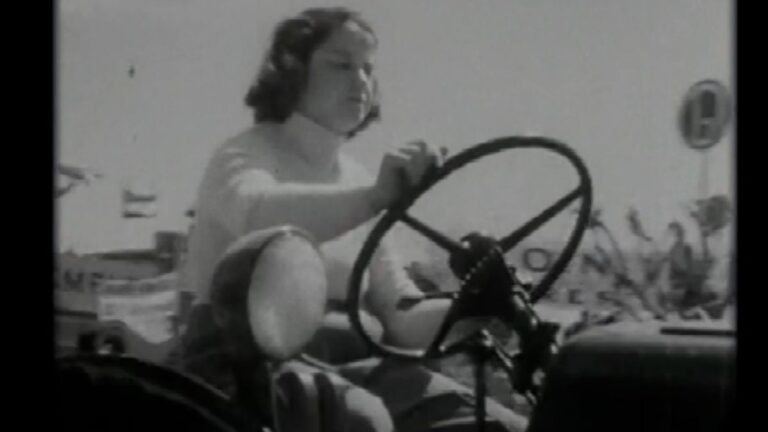 Pasión, memoria y rock: Una tarde para conectar con el cine y la música en «La vida es corta»