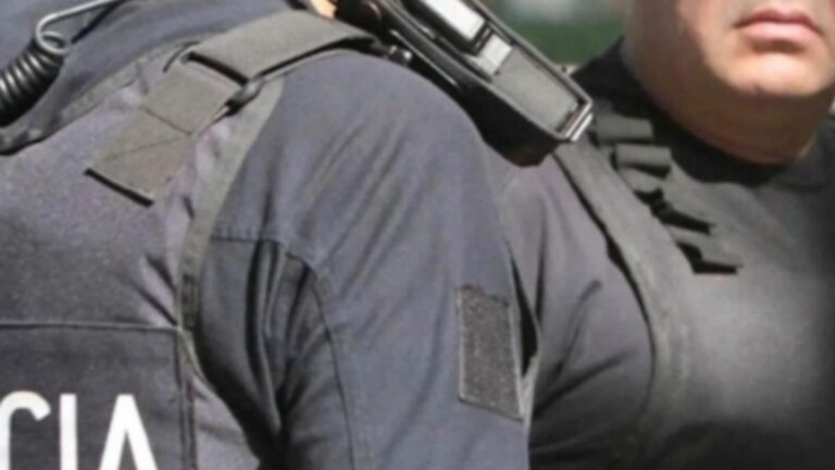 Falsos policías llevaron a una pareja a un lugar desolado donde los golpearon para robarles