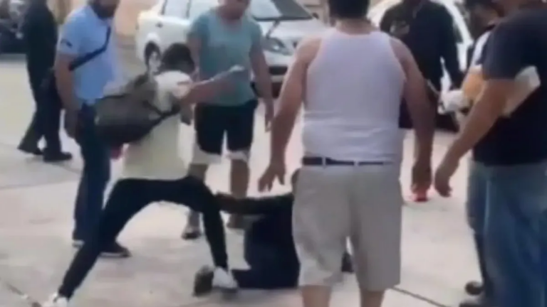 Un hombre fue linchado por los vecinos de una mujer víctima de violencia de género