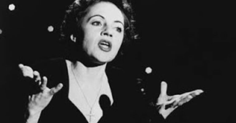 Edith Piaf y La foule: el hit que nació como vals rioplatense y cambió de letra