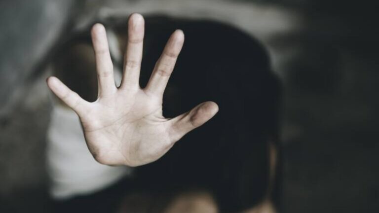 9 años de espera y un juicio que no avanza: el desesperado reclamo de una madre por justicia