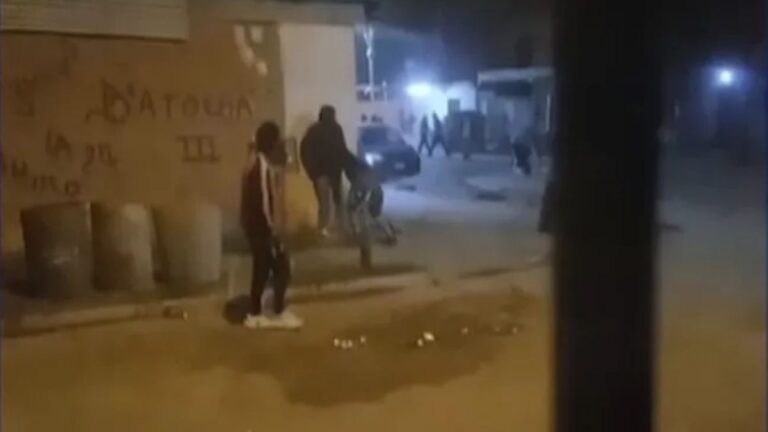 Dos heridos de arma blanca en un violenta pelea en Alto Comedero