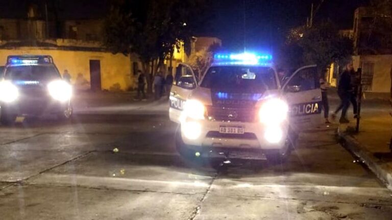 Violenta pelea entre hermanos en la Puna: uno terminó apuñalado y el agresor está prófugo