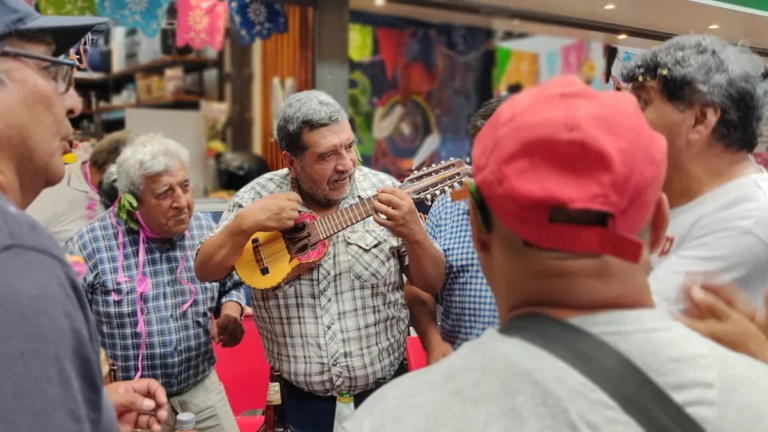«Jueves de Compadres», el día para que festejen ellos
