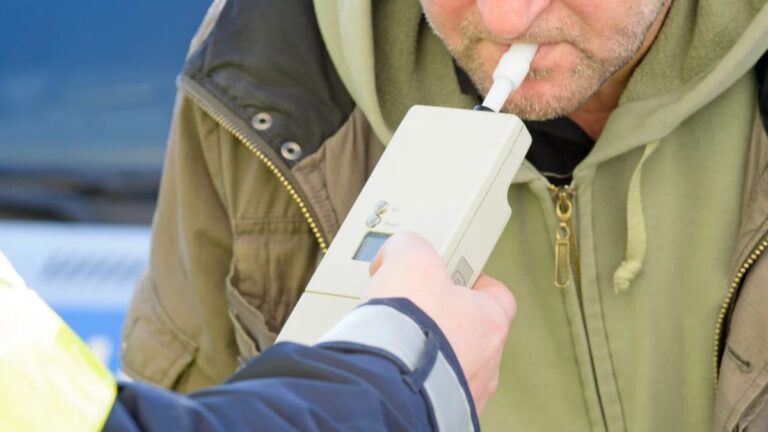 Más de 80 multas por alcoholemia y 1 víctima fatal en las rutas