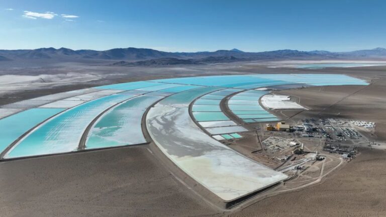 Regalías mineras insuficientes: Huancar reclama una distribución más justa