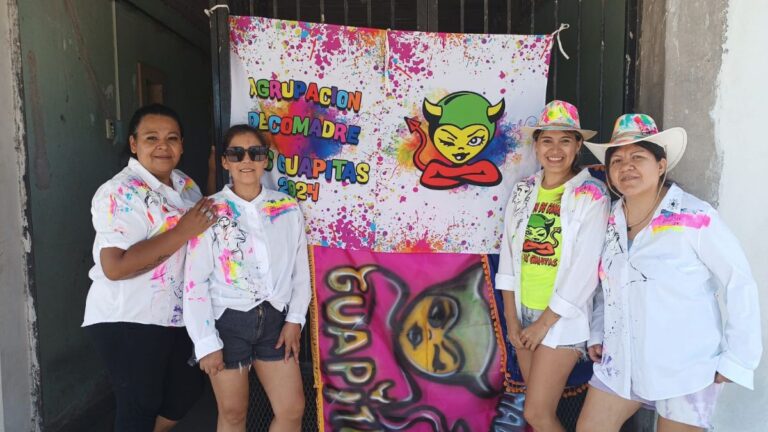 «Jueves de Comadres»: Perico, Palpalá y Capital viven a pleno el inicio del Carnaval