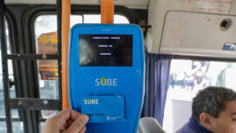 Continúa el reempadronamiento de pases libres del transporte en la capital jujeña