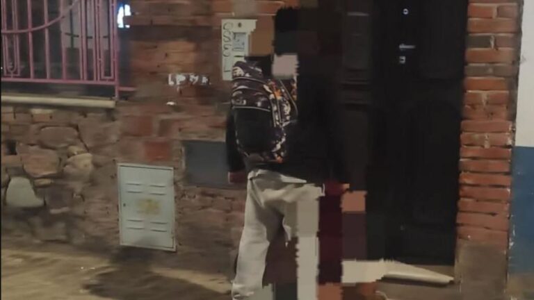 Un hombre en situación de calle amenazó a pacientes del Hospital Pablo Soria