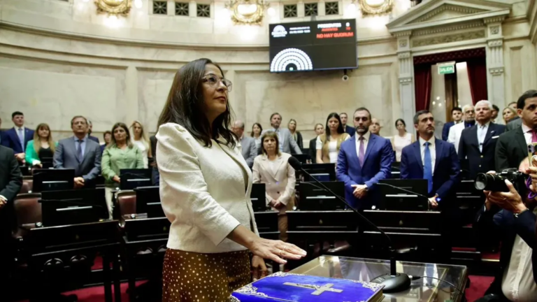 Carolina Moisés, vicepresidente del Senado: el objetivo de construir un «peronismo inteligente»