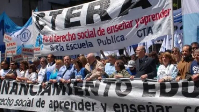 CTERA ratifica el paro docente de este lunes y repudia la reforma laboral