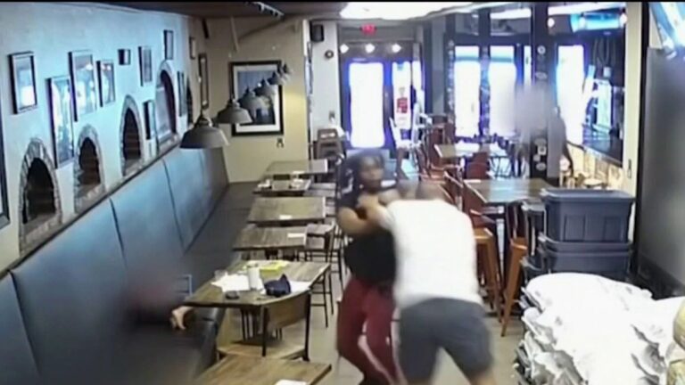 Un hombre fue agredido y amenazado dentro de una lomitería céntrica