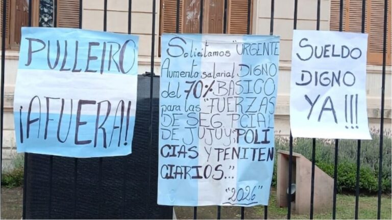 Reclamo de la Policía en Jujuy: «Está en manos del gobernador solucionarlo»
