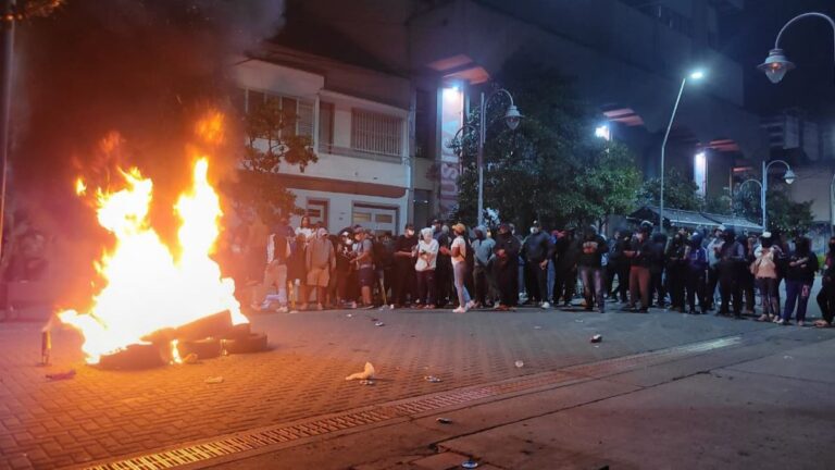 El Gobierno judicializa la protesta policial: denuncias penales e identificación de manifestantes