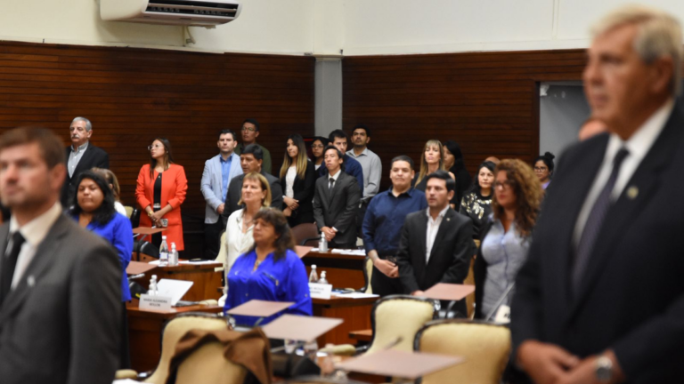 Críticas a los aumentos de luz y al parate legislativo en Jujuy