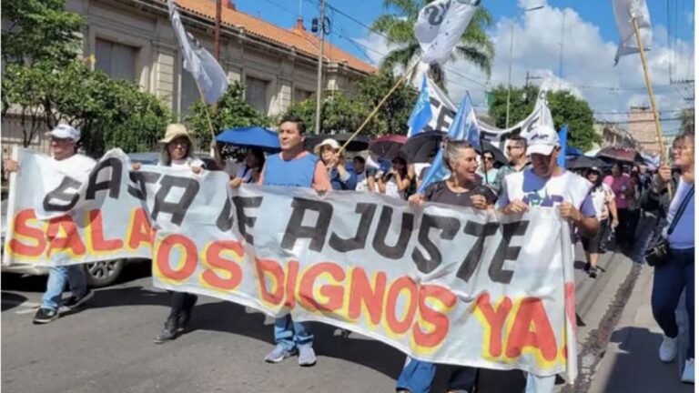 Críticas a la política salarial en Jujuy: «La crisis de los estatales ya es un problema social»