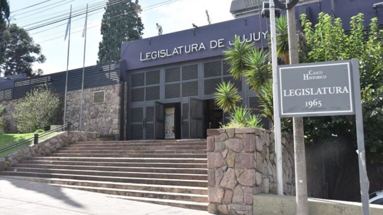 La demora en la conformación de comisiones generó complicaciones en el interior