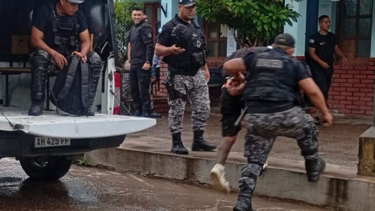 Libertador: lo capturaron y quiso agredir a policías